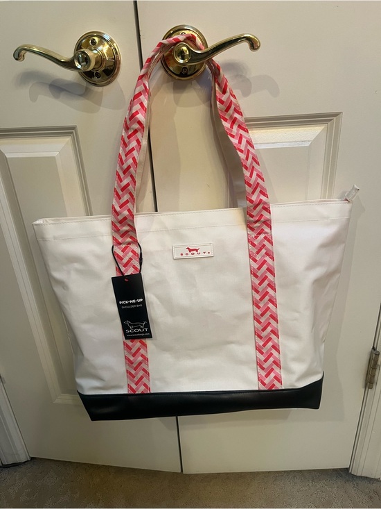 Scout Handbags - Scout White Tote with Pink Chevron Straps and Black Base